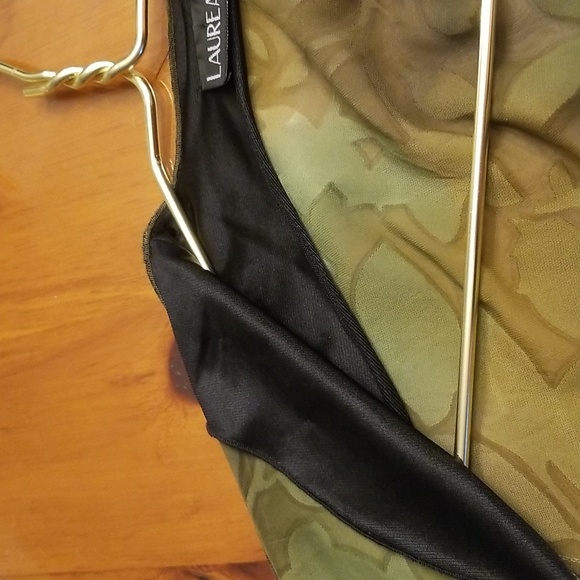 Vintage Laureate  Cropped, High/Low Top, Green Leaf, Cleaned, Size Small, $25 - Picture 9 of 9